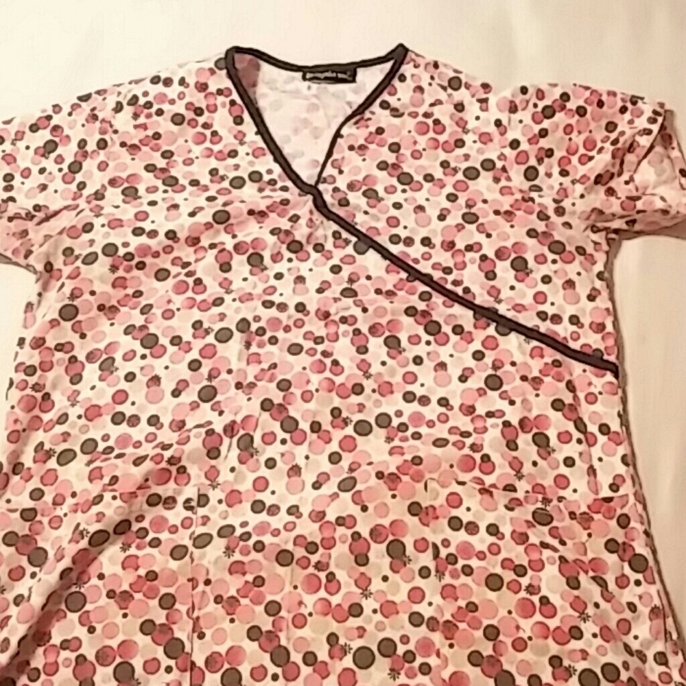 Scrub top - Picture 2 of 2